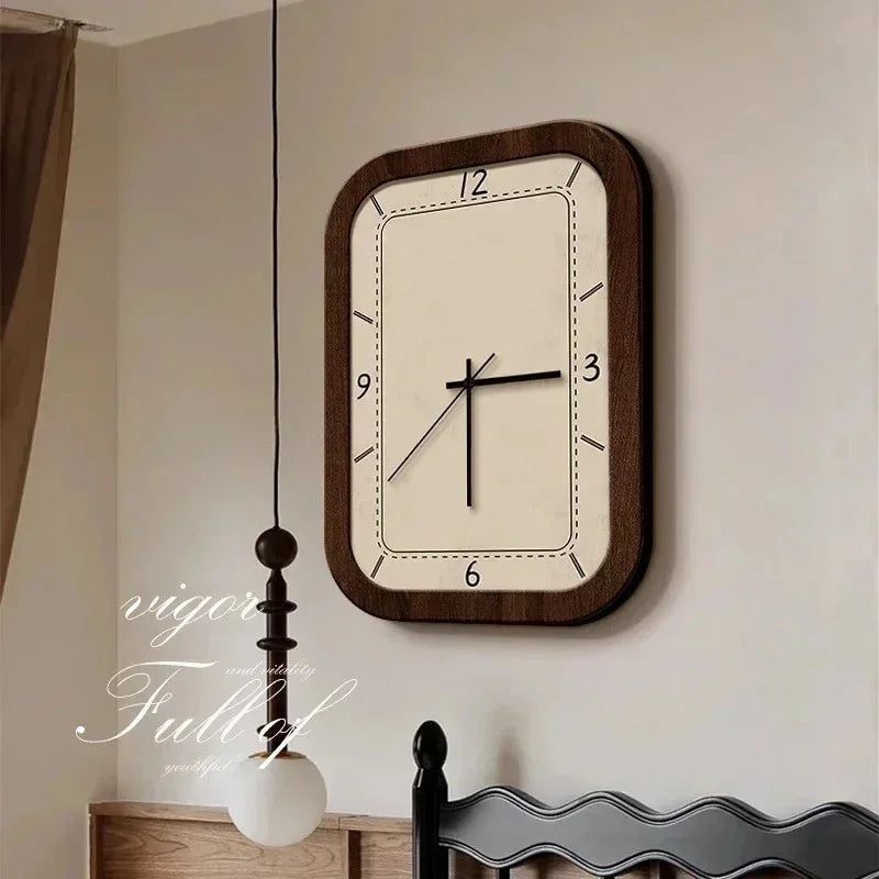 Lorsuna Wall Clock