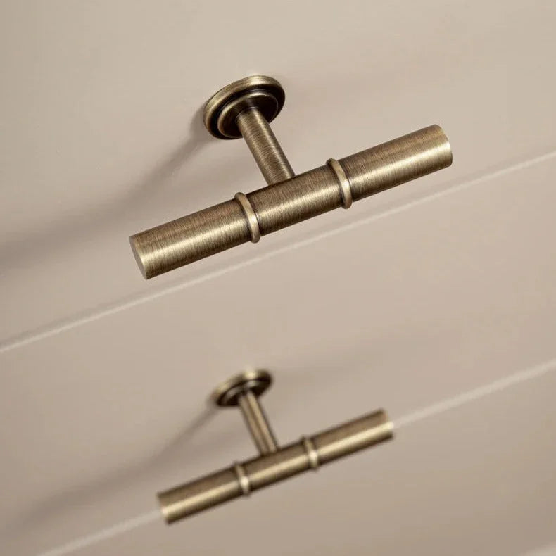 Marndanta Handles and Knobs