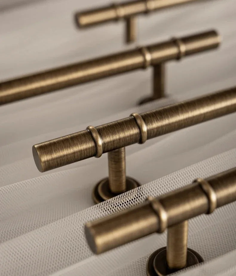 Marndanta Handles and Knobs