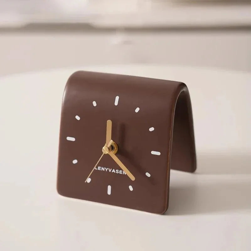 Marstossa Desk Clock