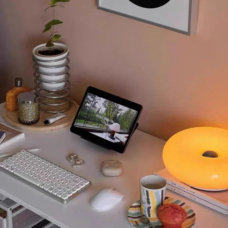 Meltona Table Lamp