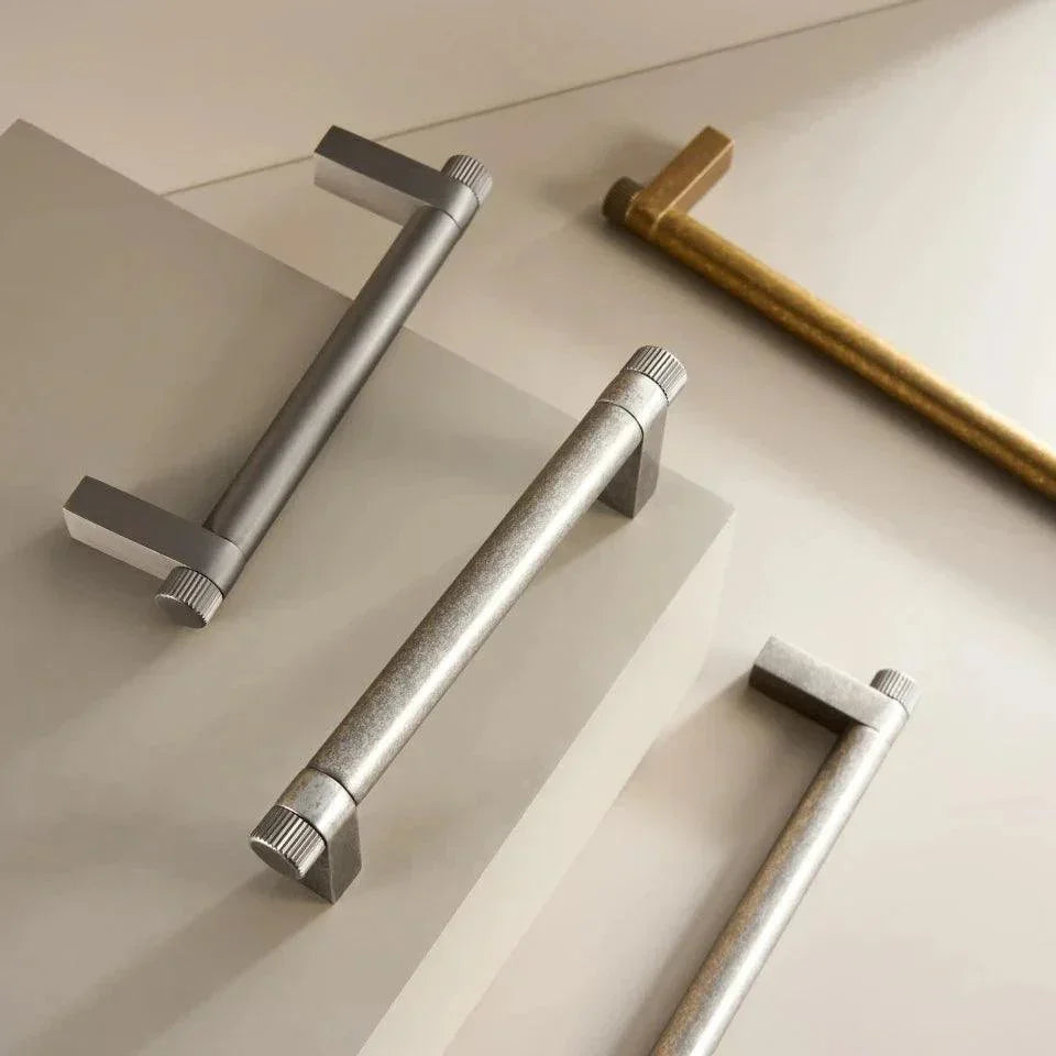 Meltossa Drawer Pull