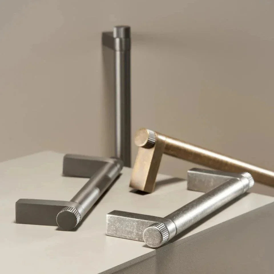 Meltossa Drawer Pull