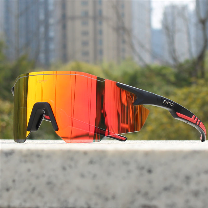 Men’s Polarised Sports Sunglasses with UV-Blocking Lenses