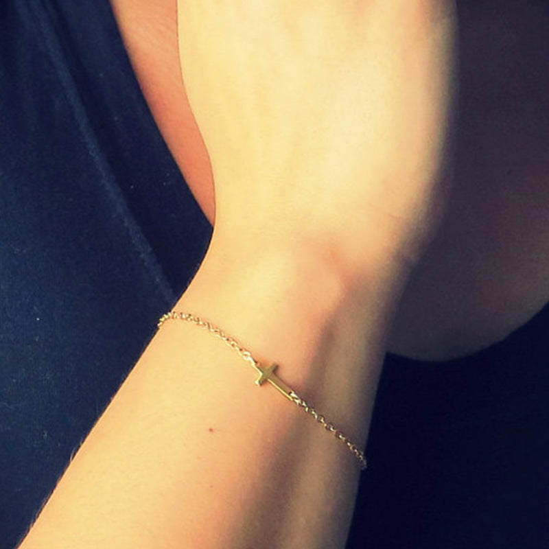 Minimalist Cross Charm Bracelet with Adjustable Chain for Everyday Wear