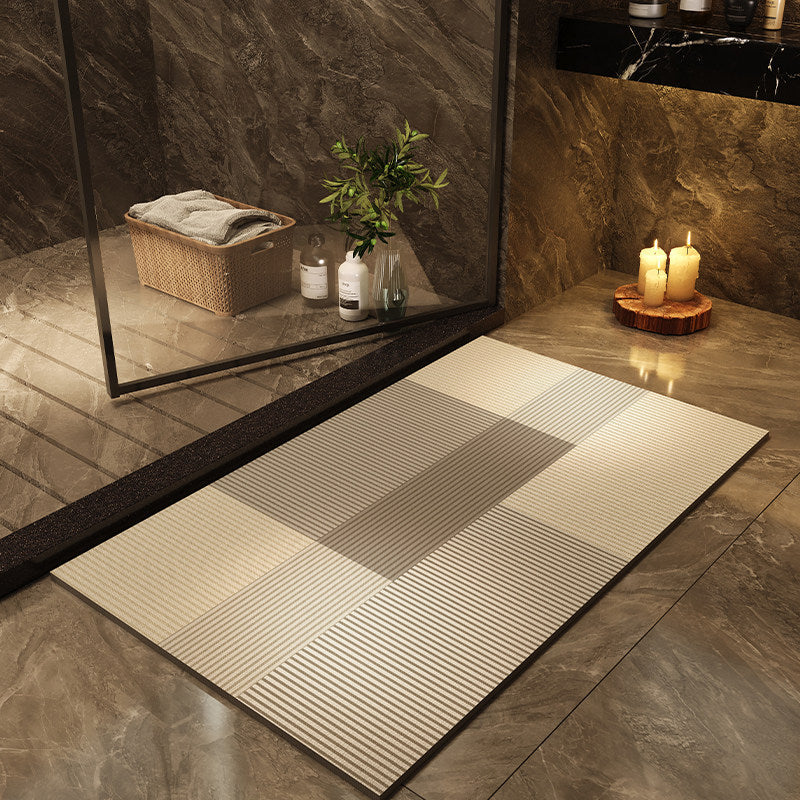 Modern Abstract Non-Slip Bath Mat | High & Bury