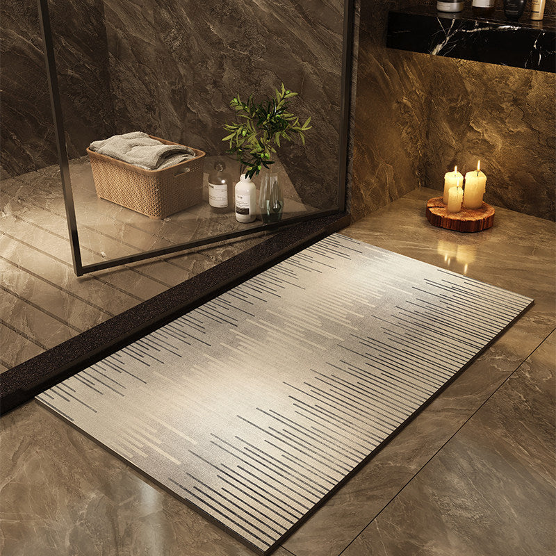 Modern Abstract Non-Slip Bath Mat | High & Bury