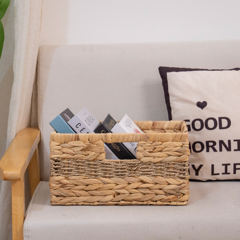 Modern Storage Basket made of Natural Materials | High & Bury