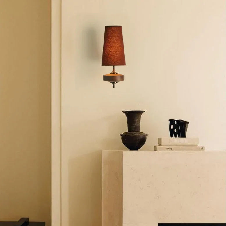 Moormere Wall Lamp