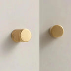 Norvynta Brass Knobs