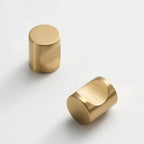 Norvynta Brass Knobs