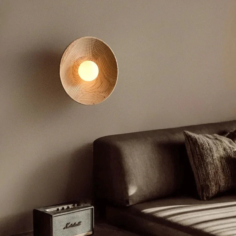 Olosa Wall Lamp