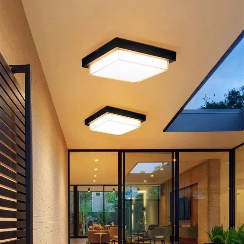Ottercliff Outdoor Light