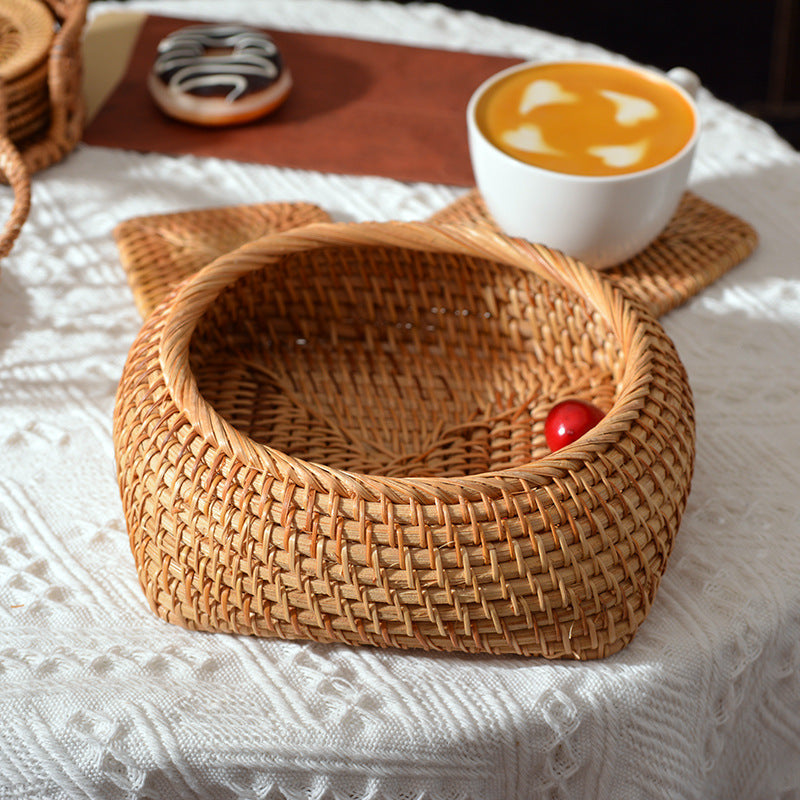 Oval Basket made of Woven Material | High & Bury