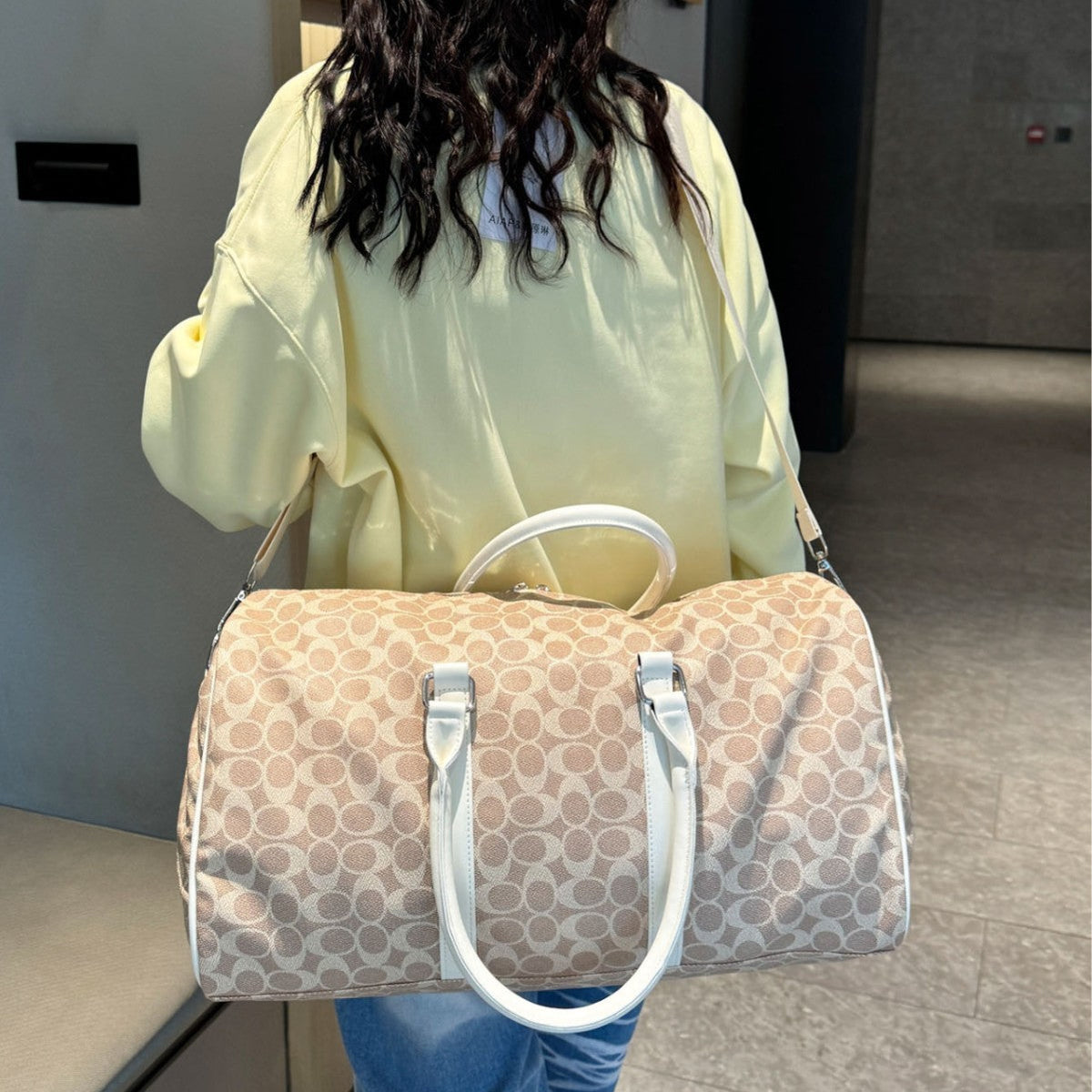 Overnight Travel Duffel Bag with Adjustable Shoulder Strap