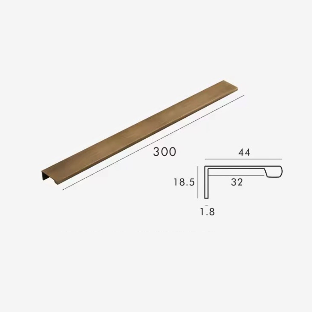 Peakthorpe Cabinet Door Holder