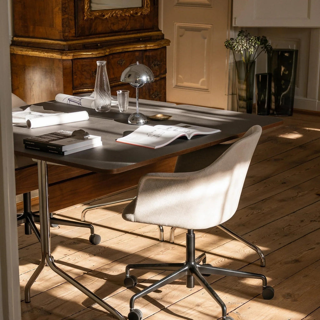 Peakthorpe Table Lamp