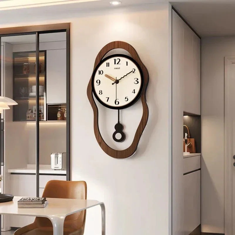 Pelsita Wall Clock