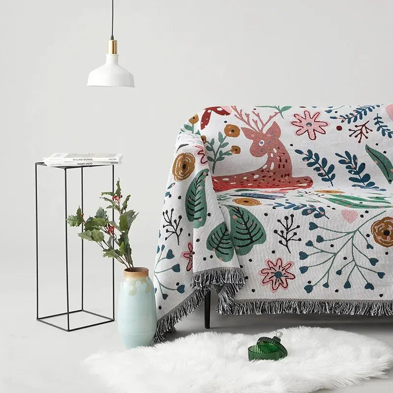 Peluna Throw Blanket