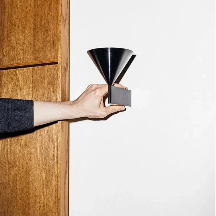 Peluna Wall Lamp