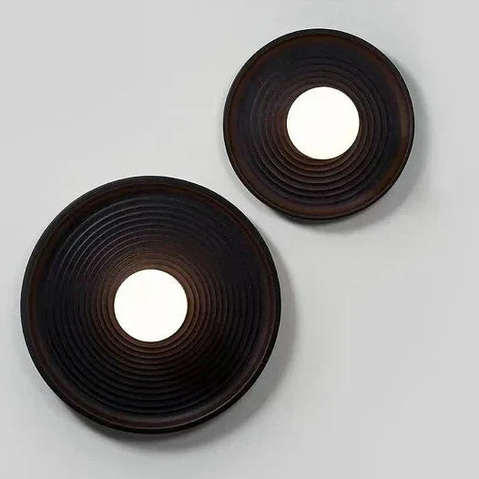 Pernova Wall Lamp