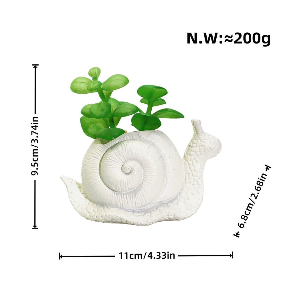 Plant Pot with Face Motif | High & Bury