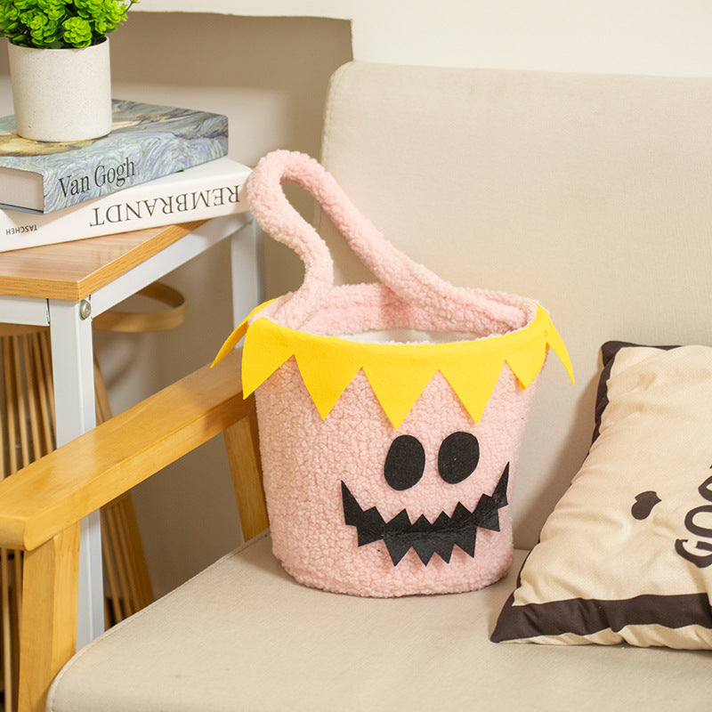 Playful Gift Basket with Cute Halloween Motif | High & Bury