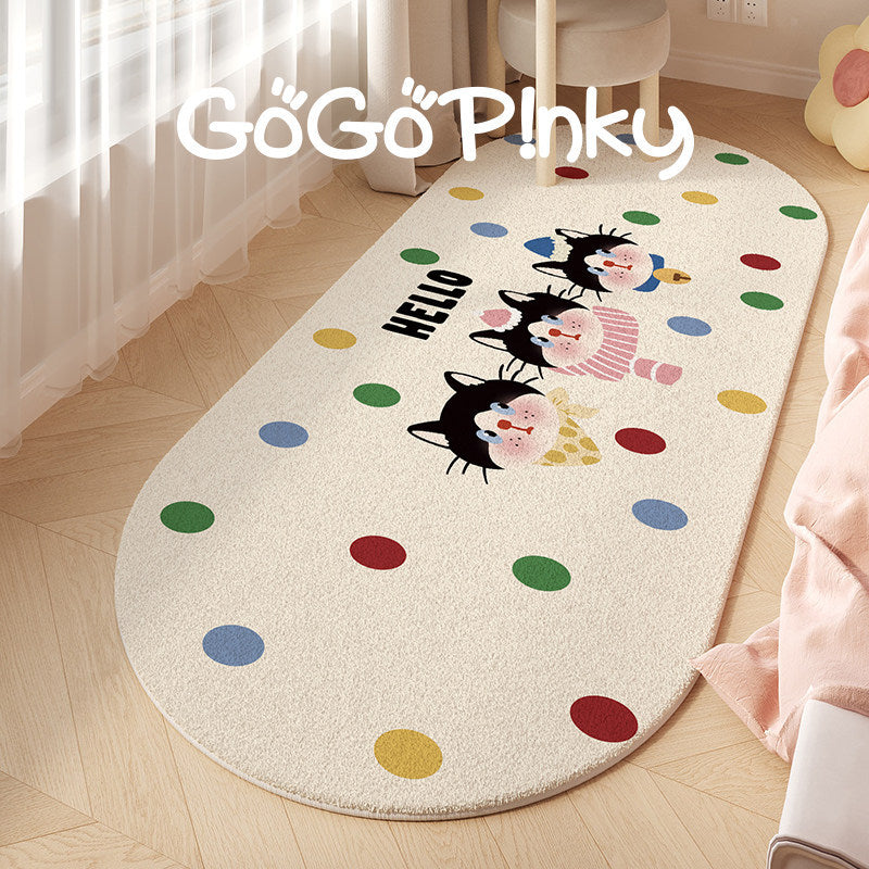Plush Bear-Shaped Bath Mat | High & Bury