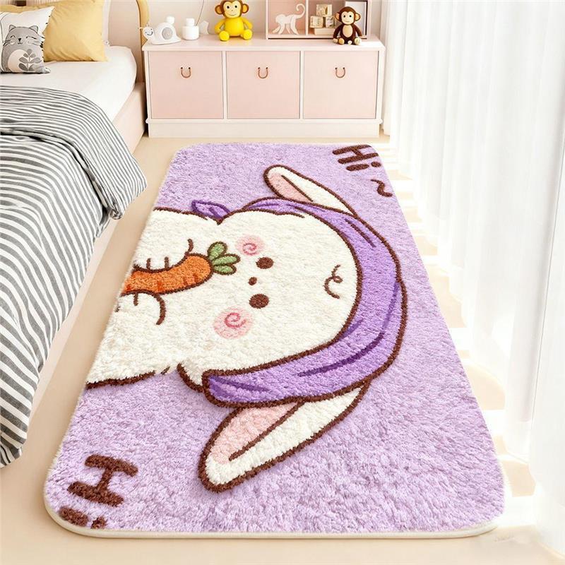 Plush Bear-Shaped Bath Mat | High & Bury