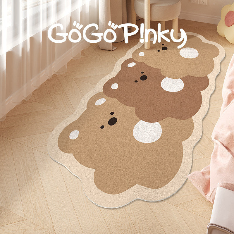 Plush Bear-Shaped Bath Mat | High & Bury