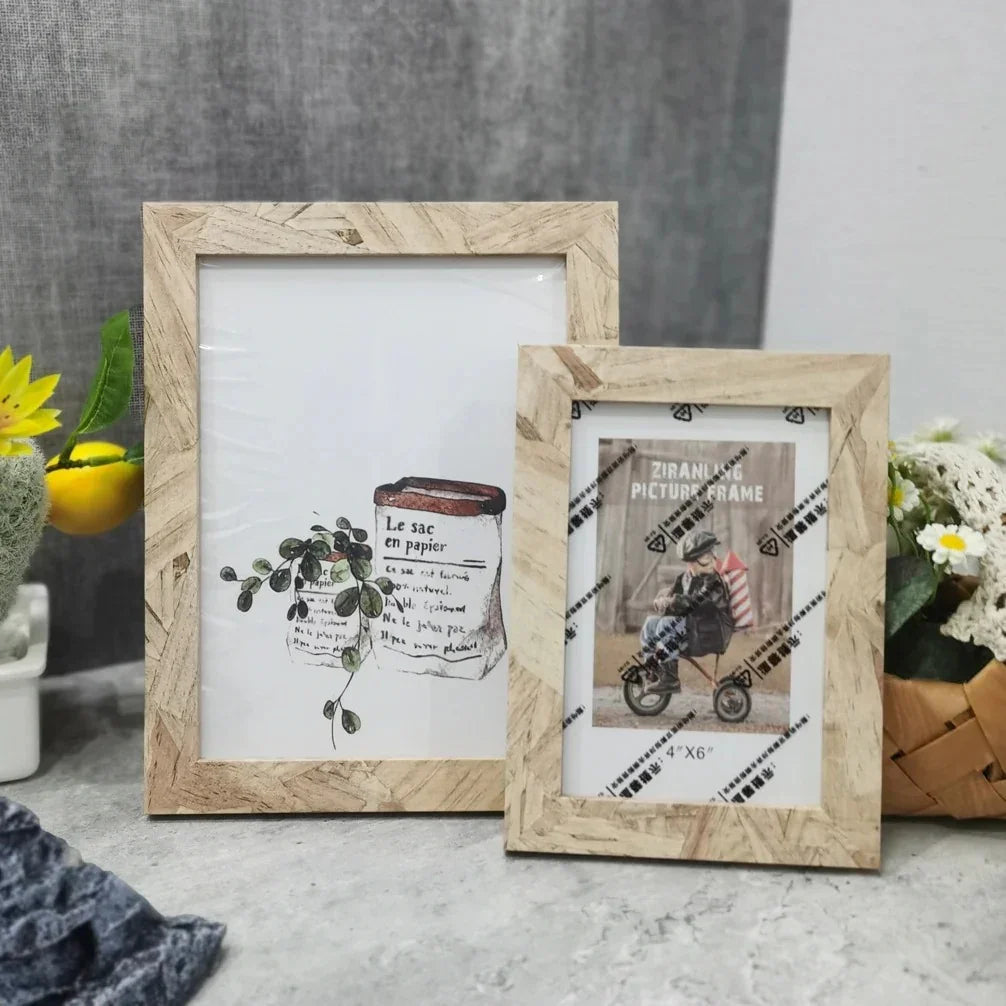 Quinfoma Photo Frame