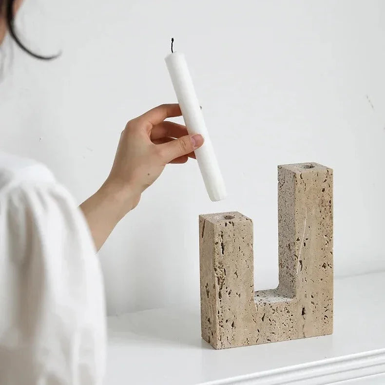 Quinruna Candle Holder