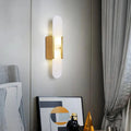 Quinruna Wall Lamp