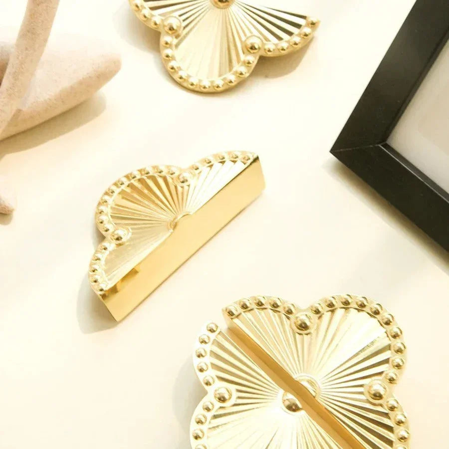 Quinsella Brass Cabinet Handle