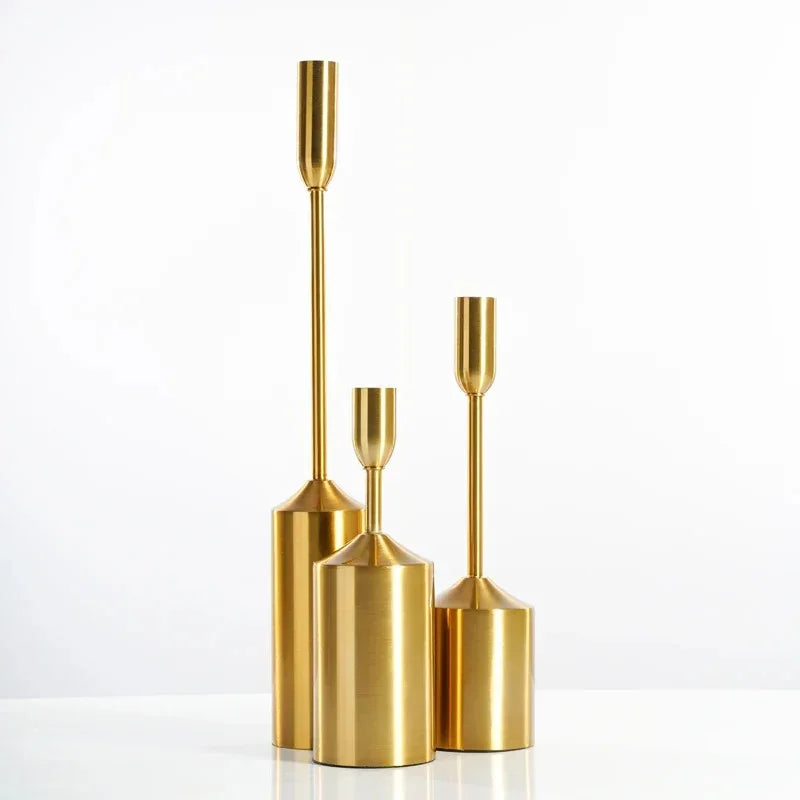 Reedmoor Candle Holder