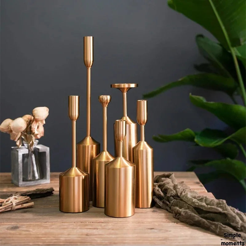 Reedmoor Candle Holder