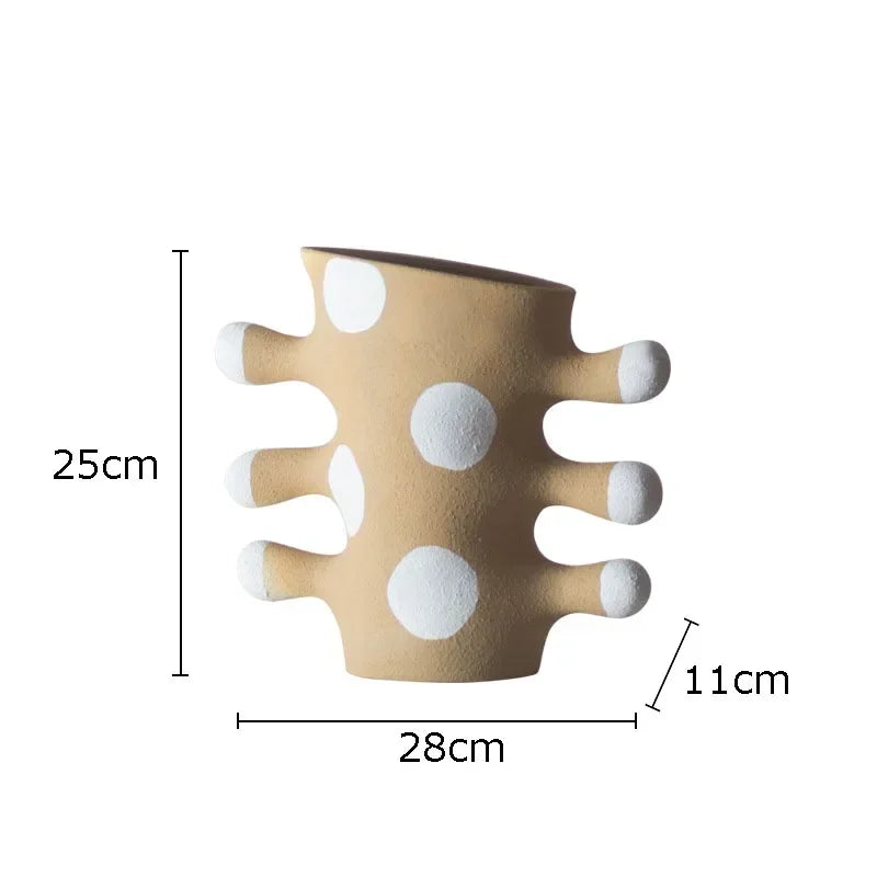 Relbina Resin Vase