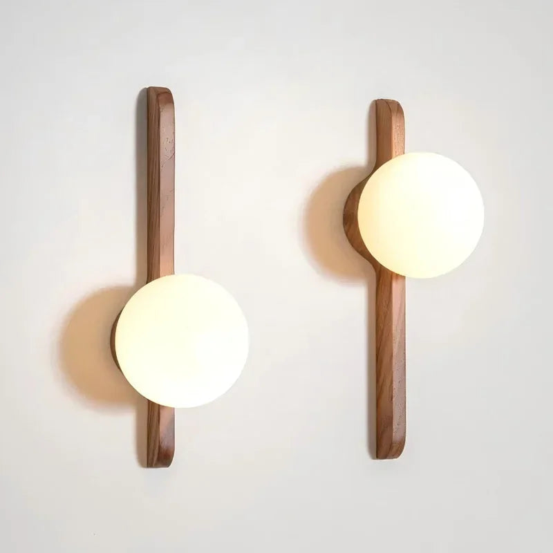 Relmunda Wood Wall Lamp