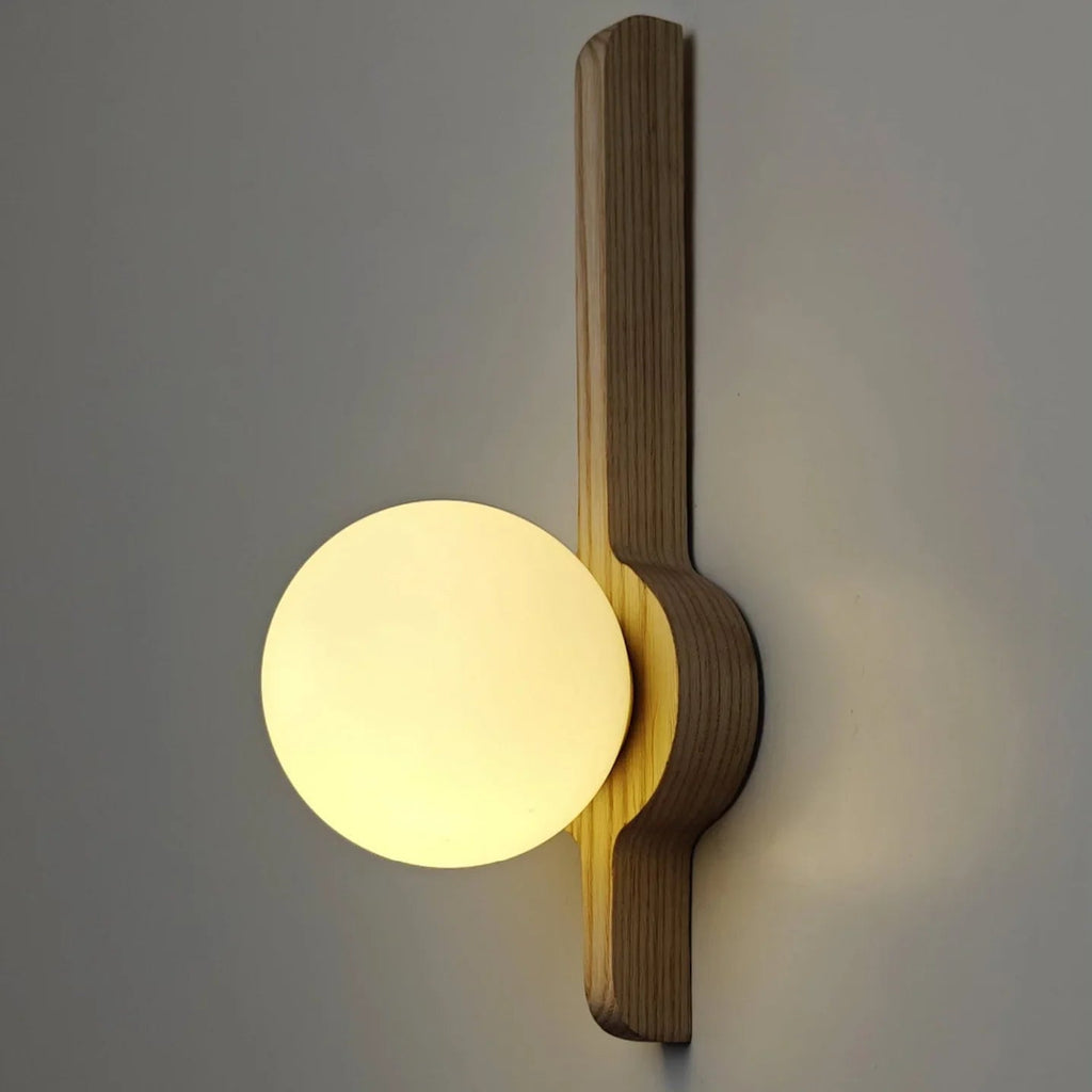 Relmunda Wood Wall Lamp