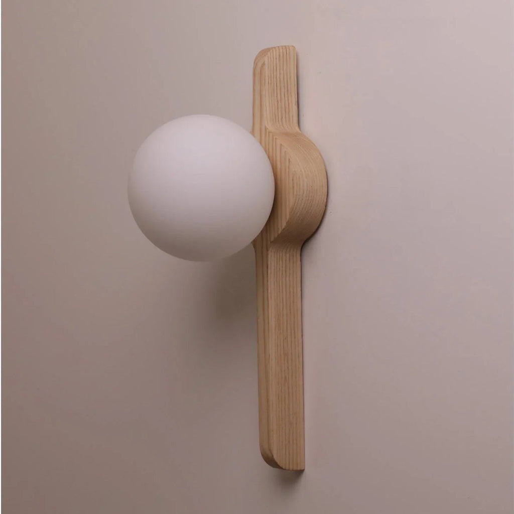 Relmunda Wood Wall Lamp
