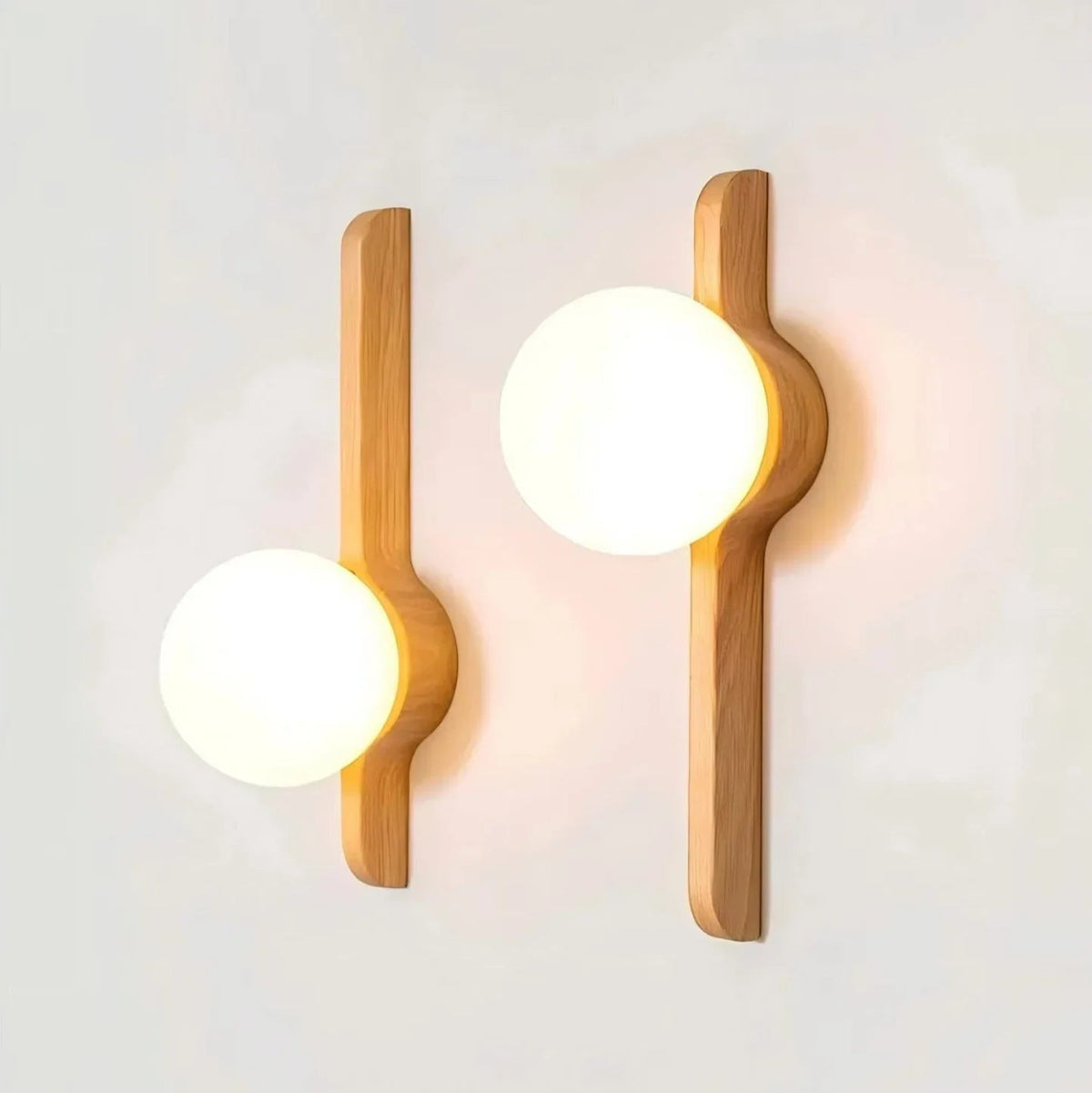 Relmunda Wood Wall Lamp
