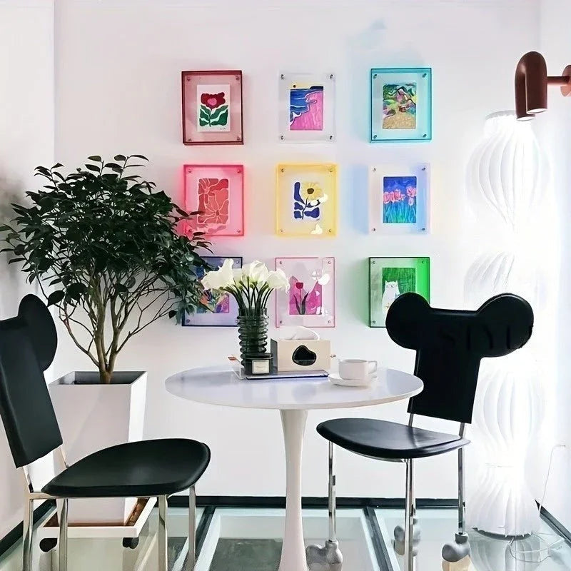 Relrura Frame Collection
