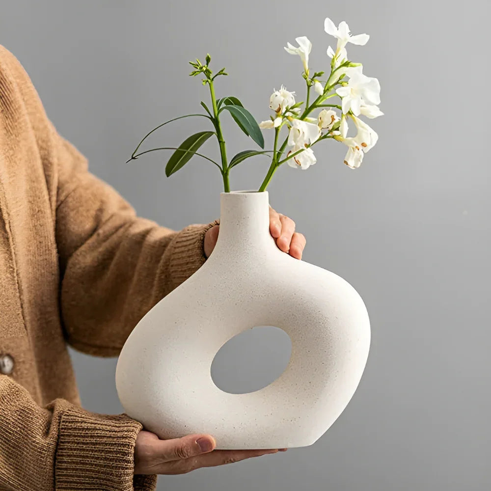 Reltando Ceramic Vase