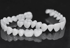 Reusable Dental Prosthesis with White Veneers in Resin for Everyday Wear, view 7