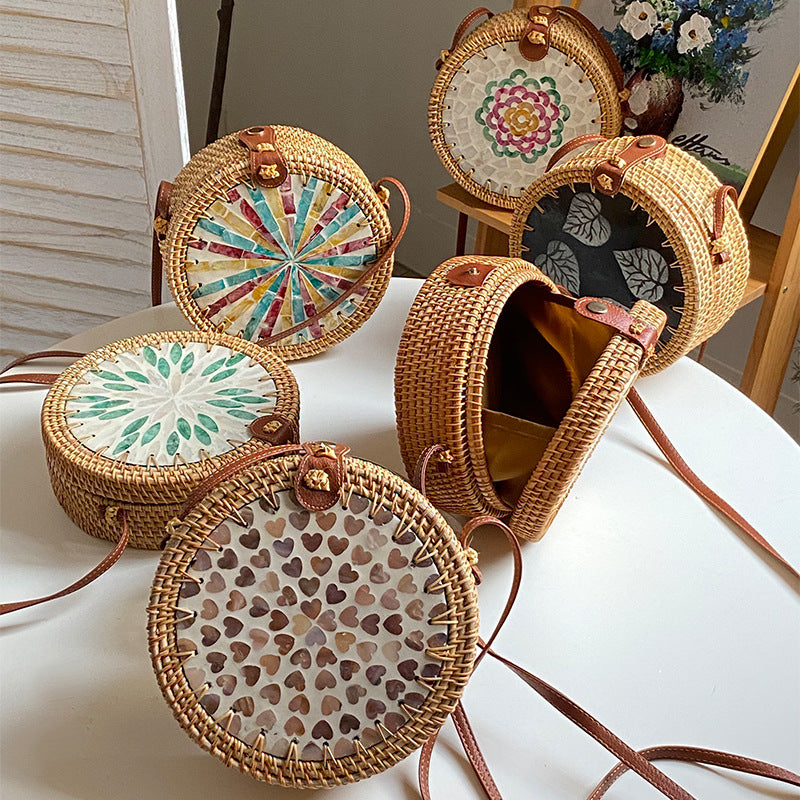 Round Bast-Handbag | High & Bury