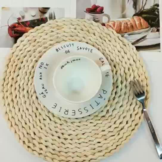 Round Coaster made of Natural Fiber | High & Bury