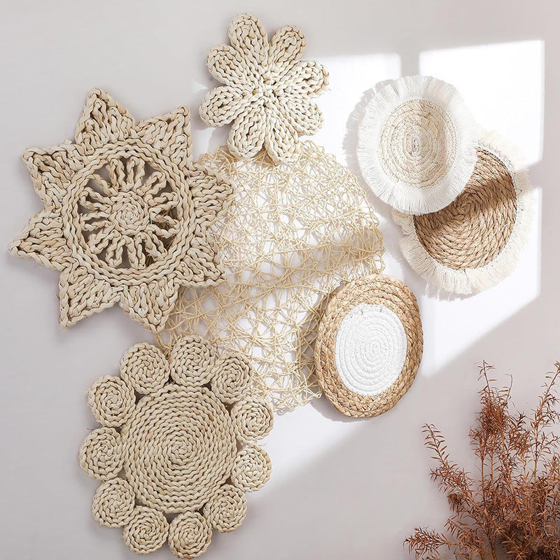 Round Tablecloth made of Natural Materials | High & Bury