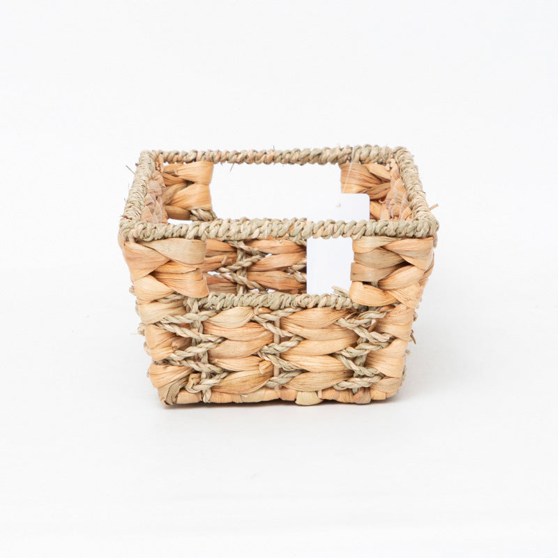 Rustic Storage Basket made of Woven Natural Material Green Beige | High & Bury