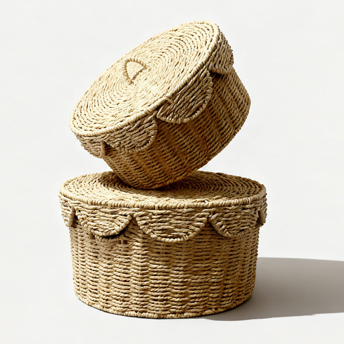 Rustic Storage Basket with Lid | High & Bury