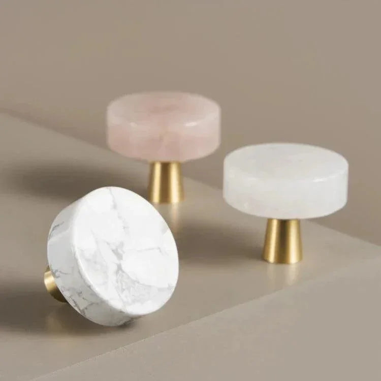 Silando Brass Knobs